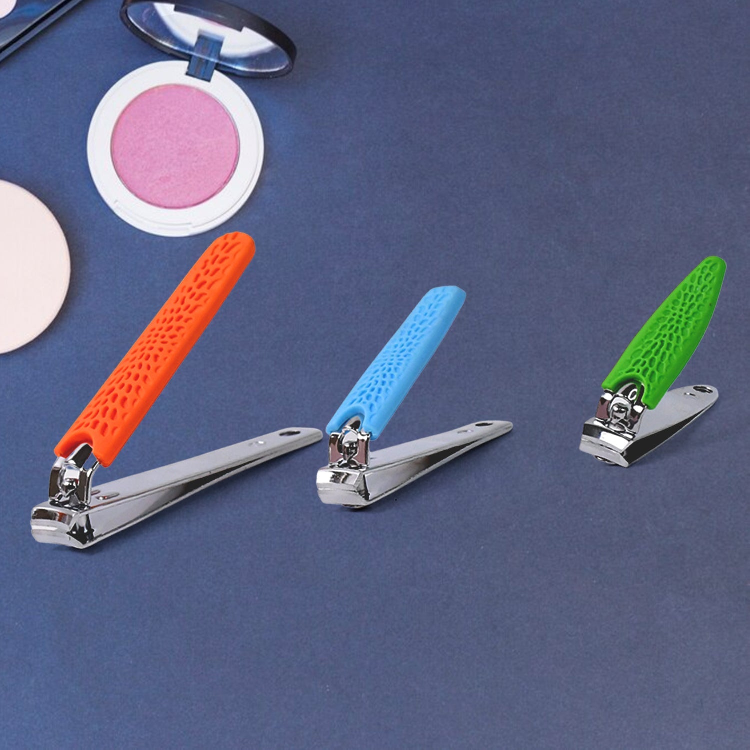 3 in 1 Nail Clipper Set, Compact Nail Cutter Big Size and Small Sizes 3 in 1 Nail Clipper Set, Compact Nail Cutter Big Size and Small Sizes